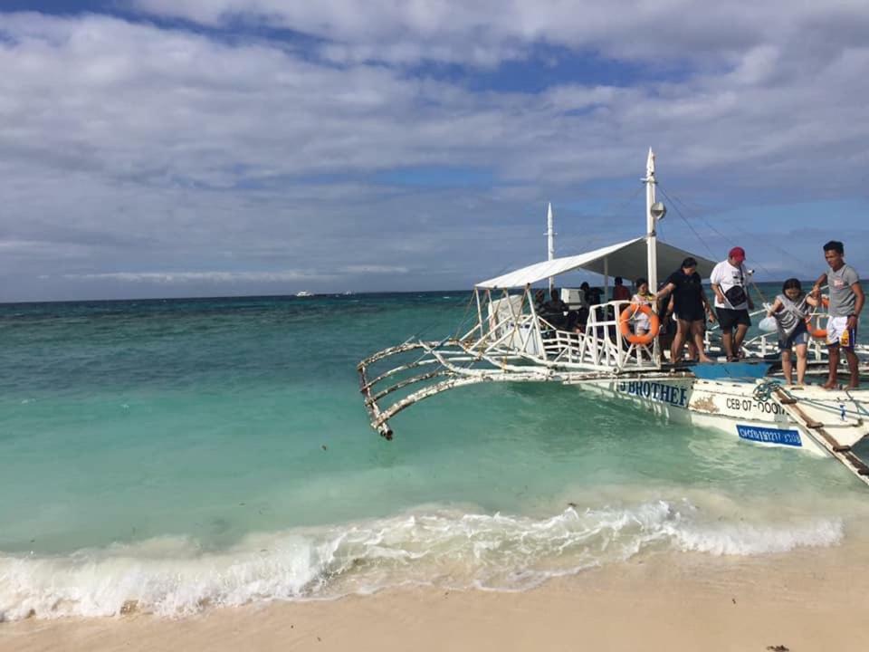 Апартаменты Suba Beach Nipa Huts Daanbantayan Экстерьер фото