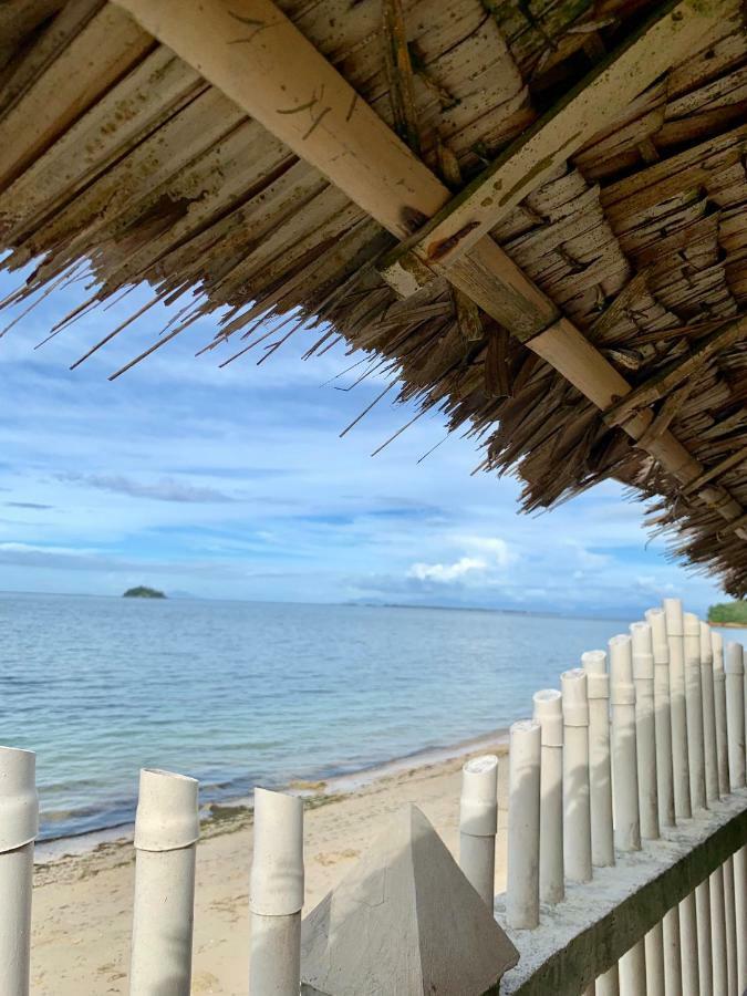 Апартаменты Suba Beach Nipa Huts Daanbantayan Экстерьер фото